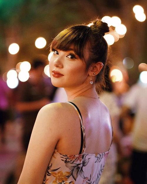 雅娜妮照片,镜头下的魅力瞬间